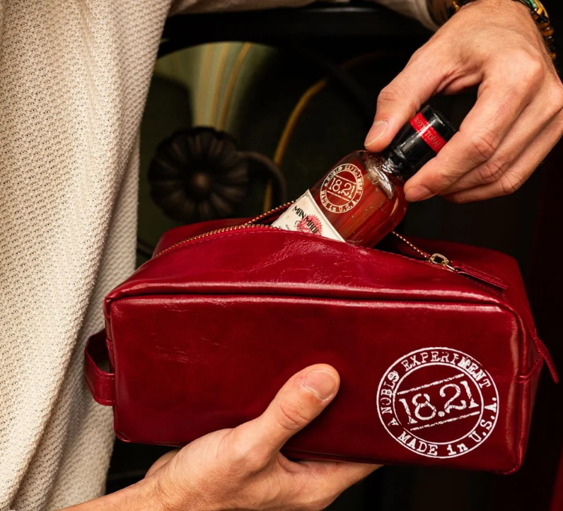 18.21 Dopp Kit - Sweet Tobacco
